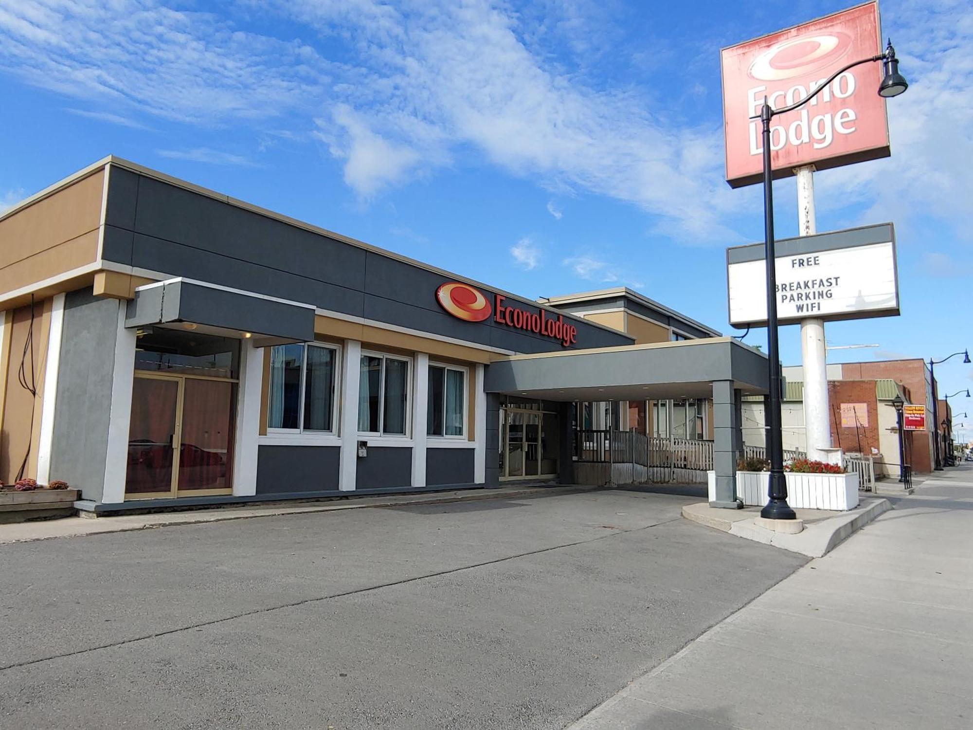 Econo Lodge City Centre Kingston Esterno foto